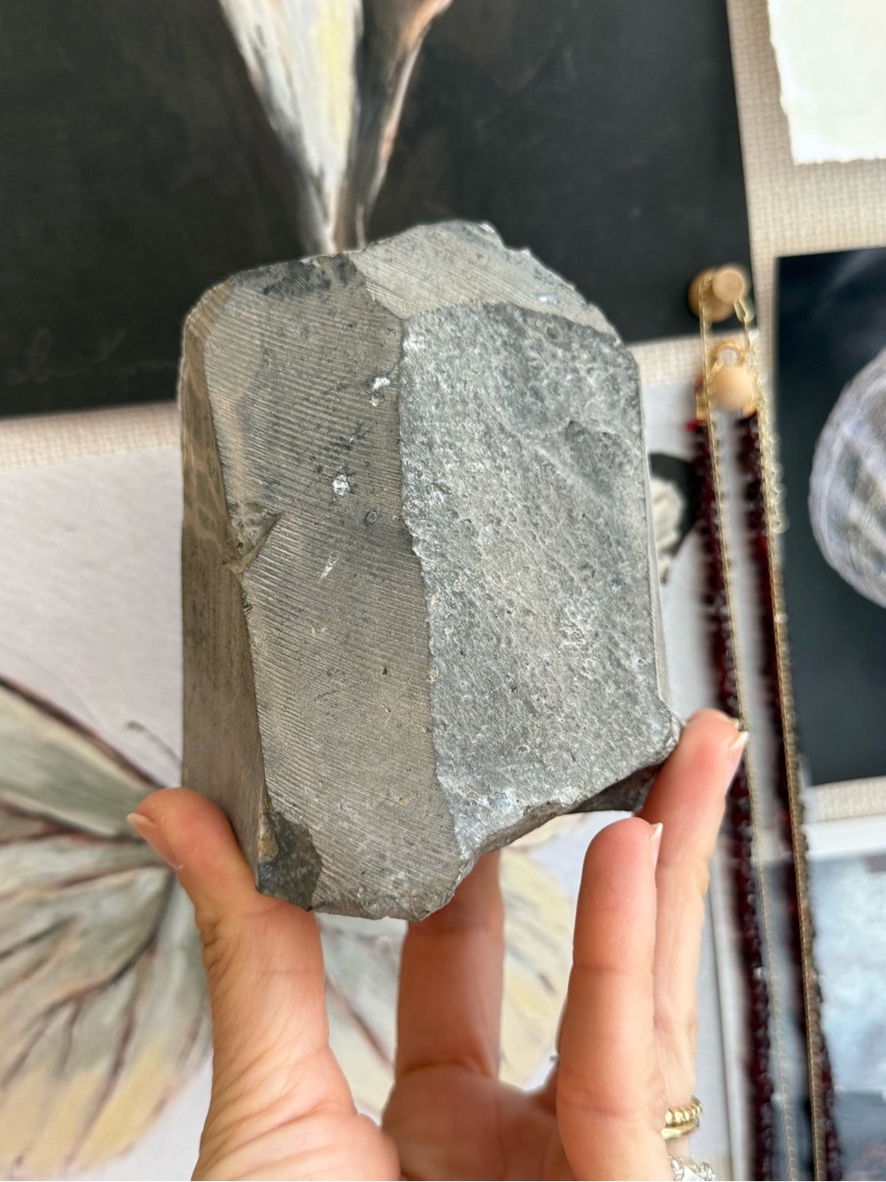 Natural sparkly amethyst cut base specimen from Brazil - Picture 5 of 6